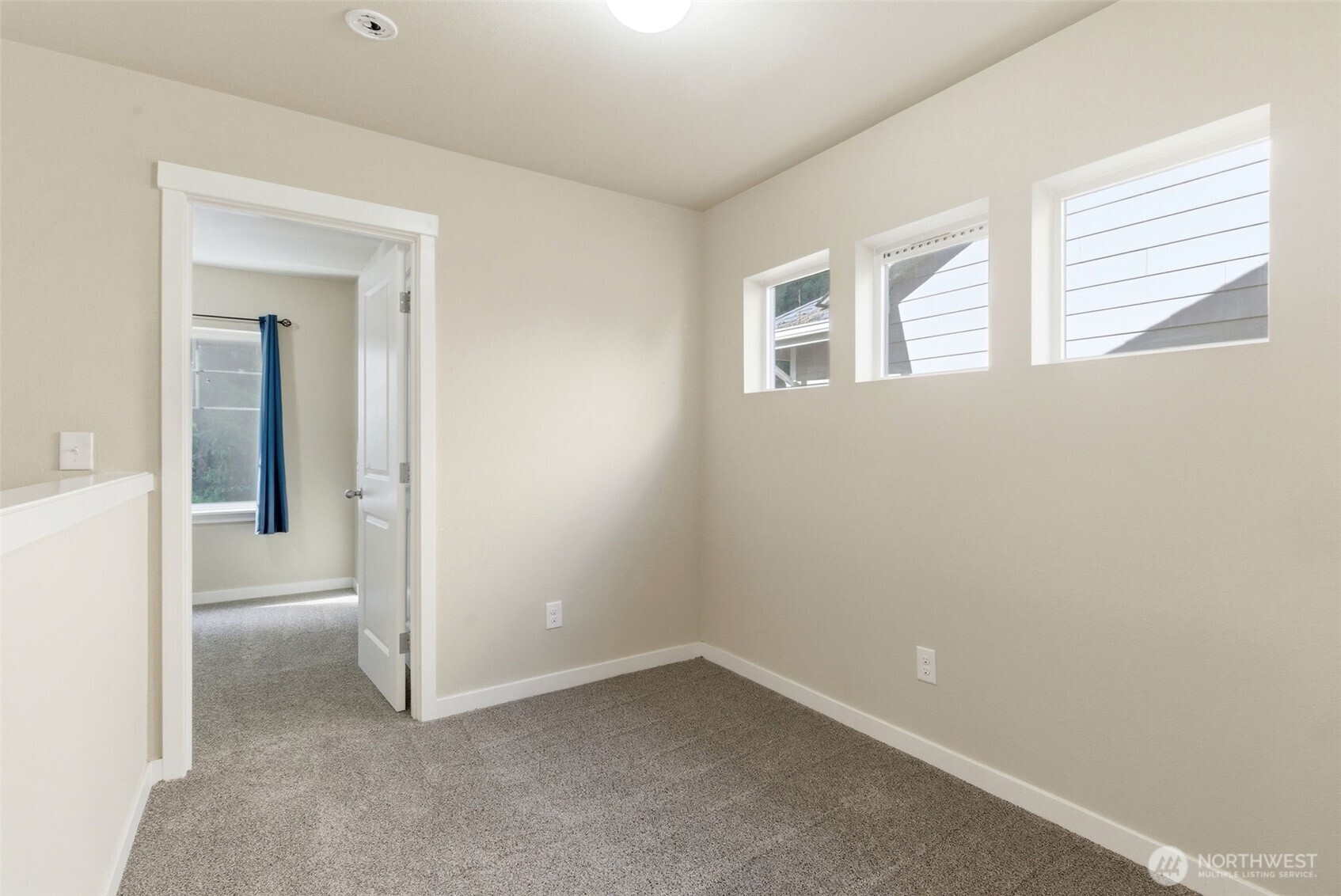 1569 NE Fontaine Way Poulsbo WA 98370