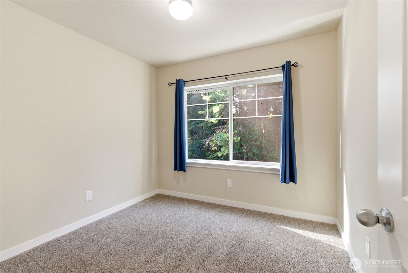 1569 NE Fontaine Way Poulsbo WA 98370