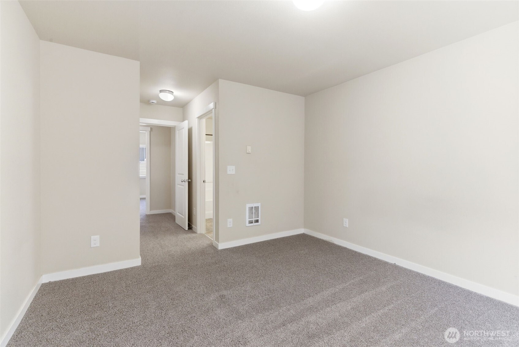 1569 NE Fontaine Way Poulsbo WA 98370