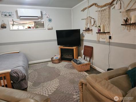 11 N Hamma Hamma Drive W Hoodsport WA 98548