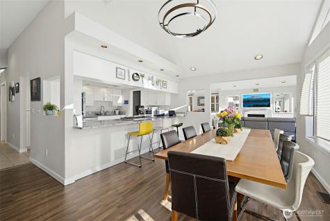 17353 191st Avenue NE Woodinville WA 98072