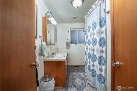 2132 Firland Drive Puyallup WA 98371