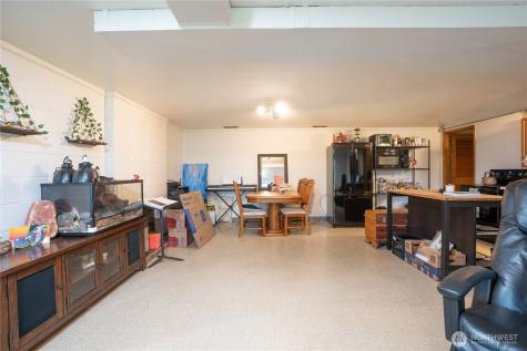 2132 Firland Drive Puyallup WA 98371