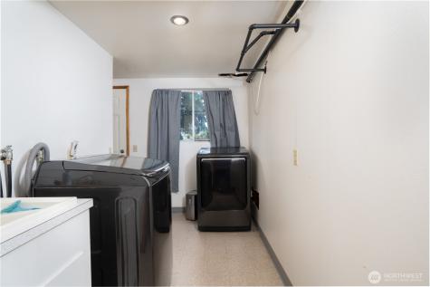 2132 Firland Drive Puyallup WA 98371