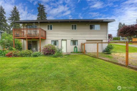 2132 Firland Drive Puyallup WA 98371