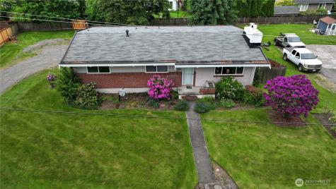 2132 Firland Drive Puyallup WA 98371