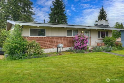 2132 Firland Drive Puyallup WA 98371