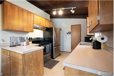 2132 Firland Drive Puyallup WA 98371