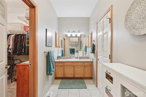 16989 Sockeye Drive Mount Vernon WA 98274