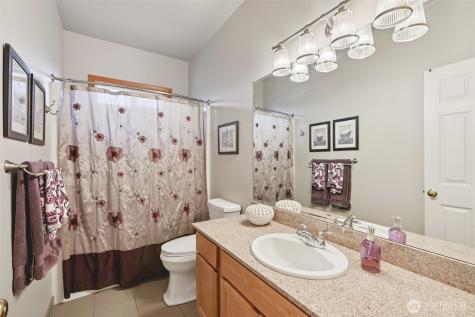16989 Sockeye Drive Mount Vernon WA 98274