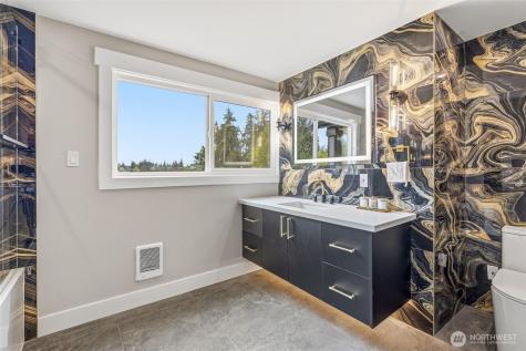 23032 7th Avenue SE Bothell WA 98021