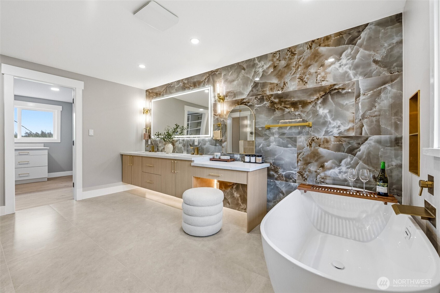 23032 7th Avenue SE Bothell WA 98021
