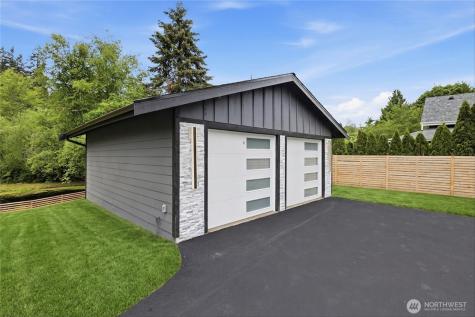 23032 7th Avenue SE Bothell WA 98021