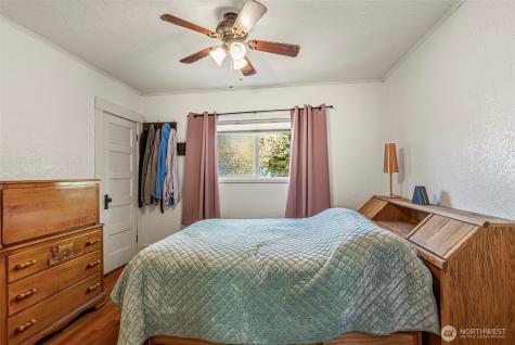 531 16th Avenue Longview WA 98632