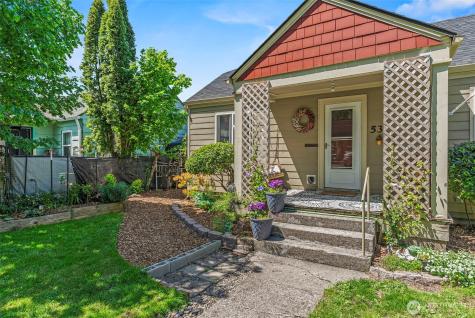 531 16th Avenue Longview WA 98632