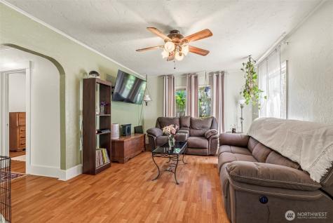 531 16th Avenue Longview WA 98632
