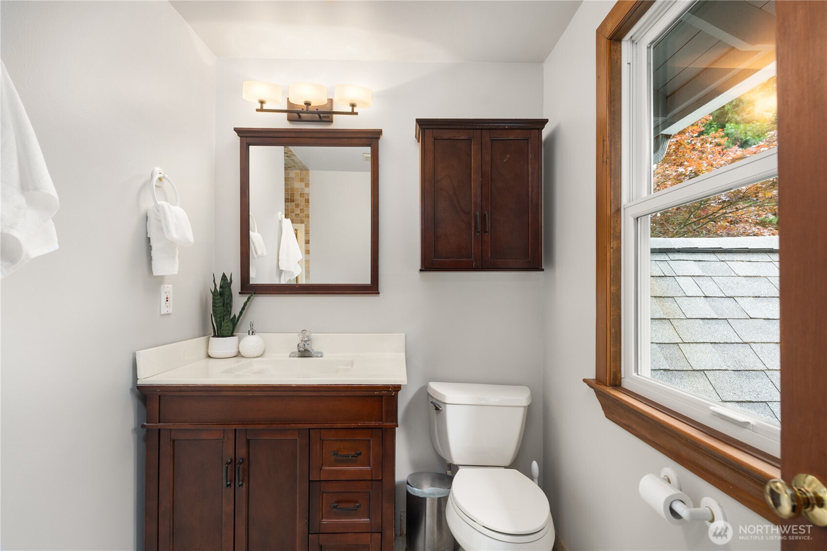 21422 SE 37th Street Sammamish WA 98075