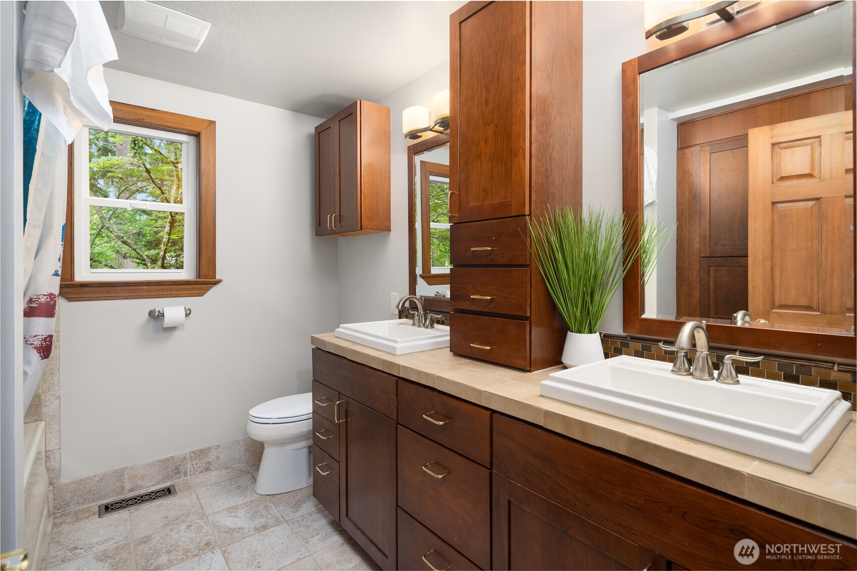 21422 SE 37th Street Sammamish WA 98075