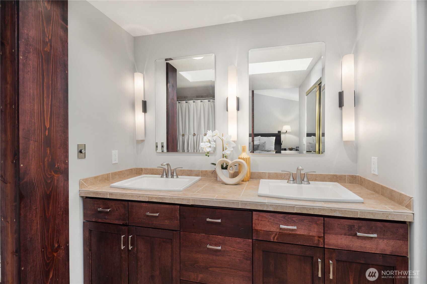 21422 SE 37th Street Sammamish WA 98075