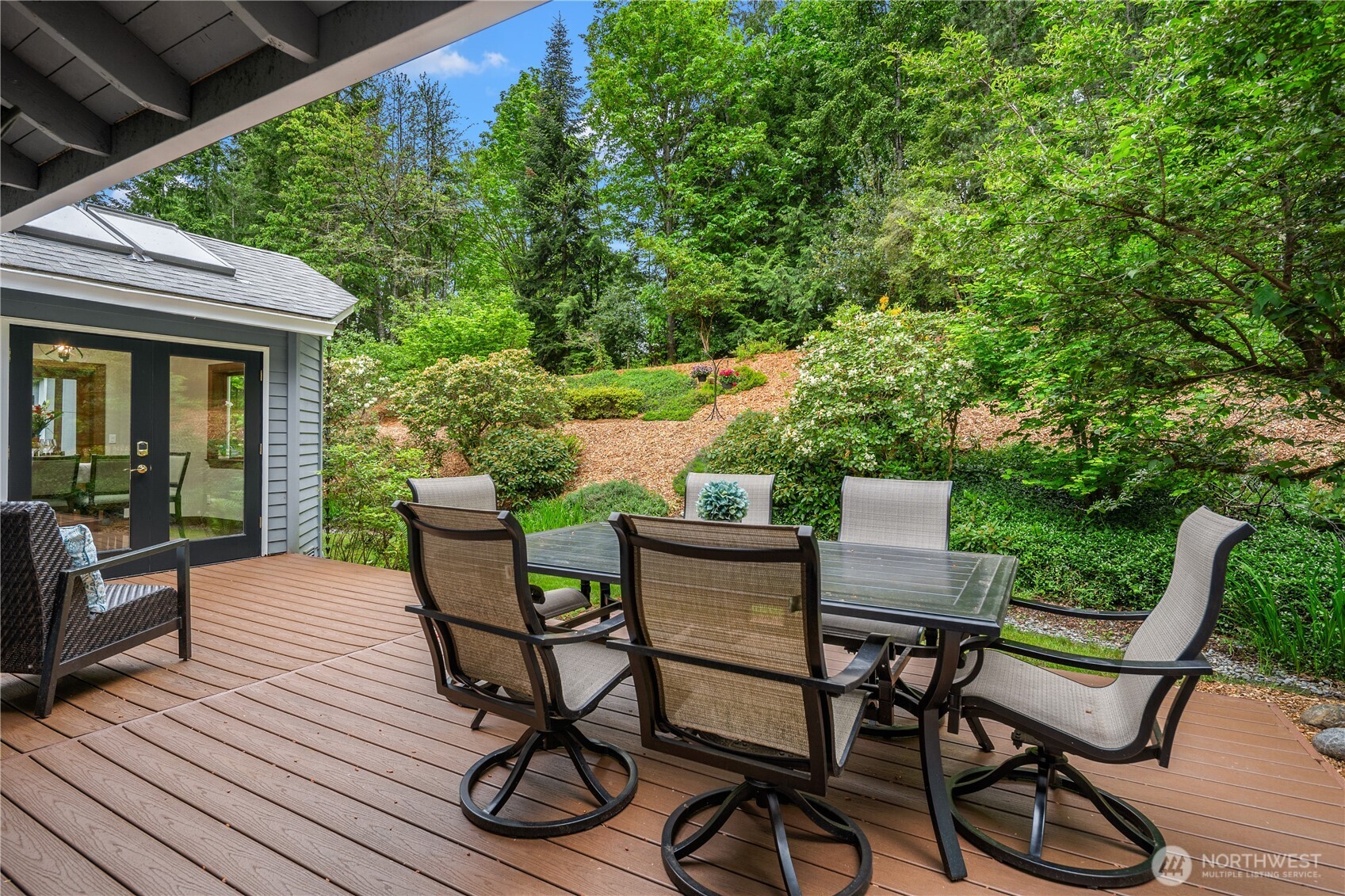 21422 SE 37th Street Sammamish WA 98075