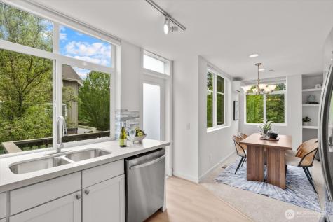 1716 24th Avenue NE Issaquah WA 98029