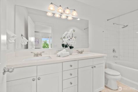 1716 24th Avenue NE Issaquah WA 98029