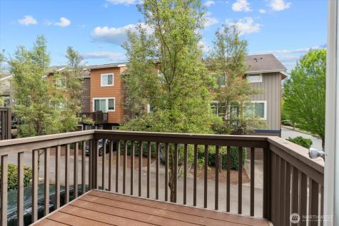 1716 24th Avenue NE Issaquah WA 98029