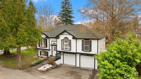 22057 SE 269th Place Maple Valley WA 98038