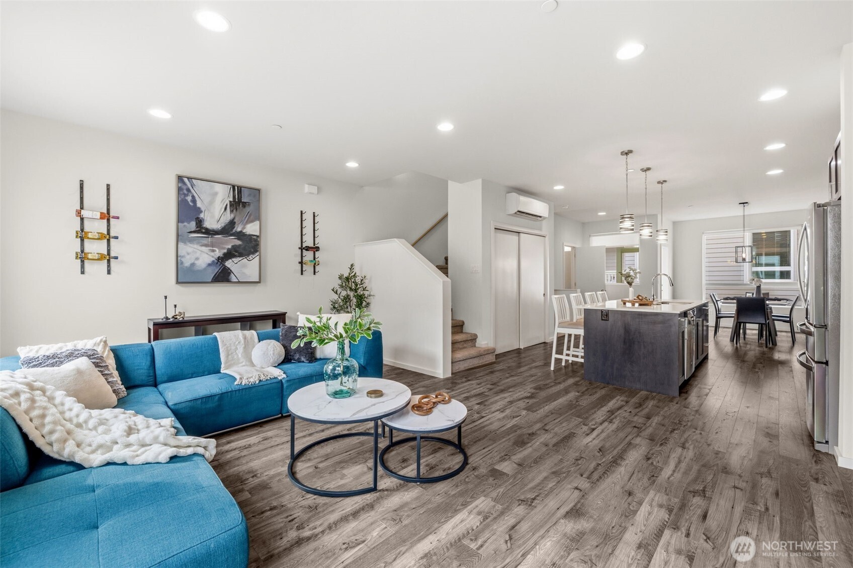 13706 Manor Way Lynnwood WA 98087