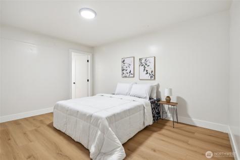 7801 NE 133rd Place Kirkland WA 98034