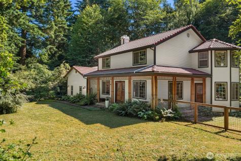 11703 Vashon Highway SW Vashon WA 98070