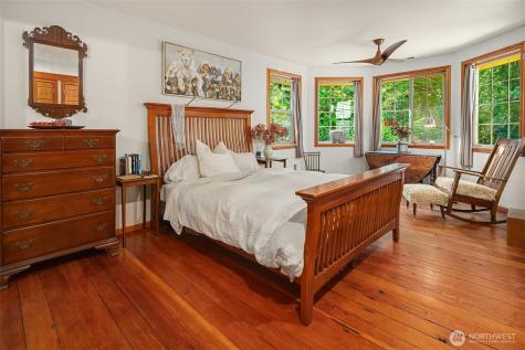 11703 Vashon Highway SW Vashon WA 98070