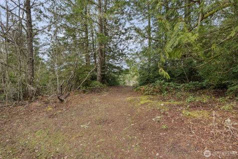 9520 Dishman Road NW Bremerton WA 98312