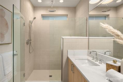 1860 1st Street Kirkland WA 98033
