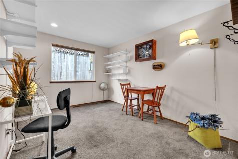 3209 32nd Street Pl SE Puyallup WA 98374