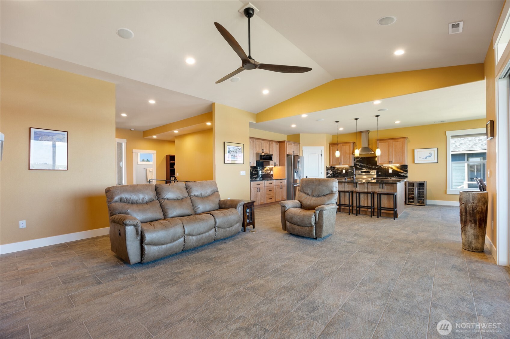 4065 NE Edwards Drive Moses Lake WA 98837