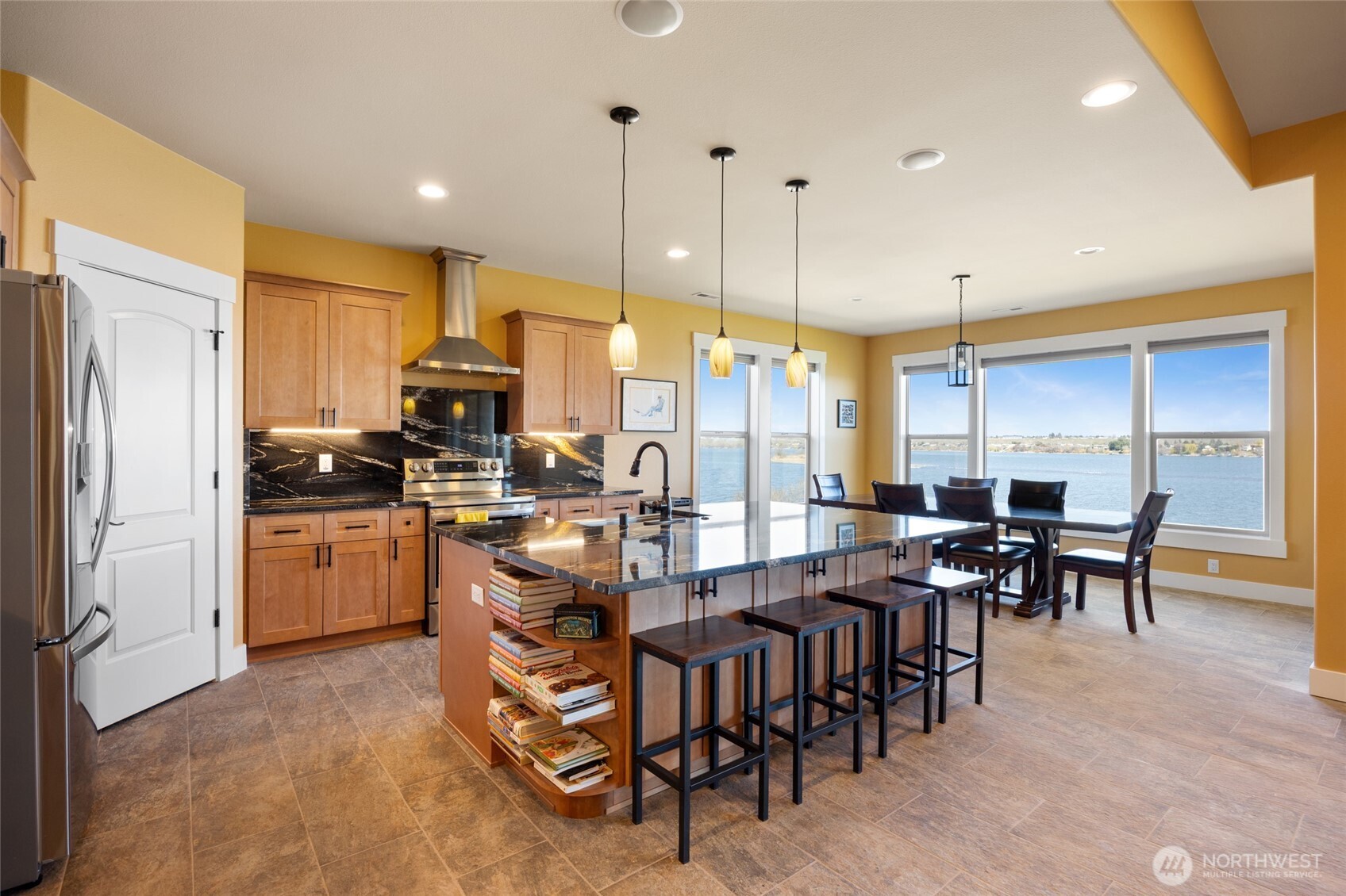 4065 NE Edwards Drive Moses Lake WA 98837