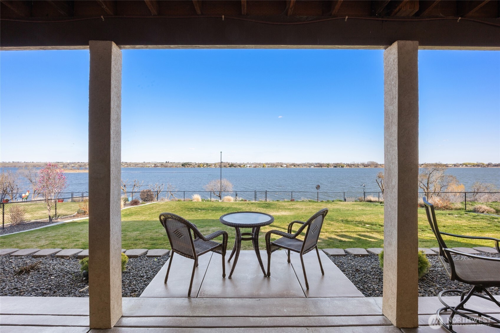4065 NE Edwards Drive Moses Lake WA 98837