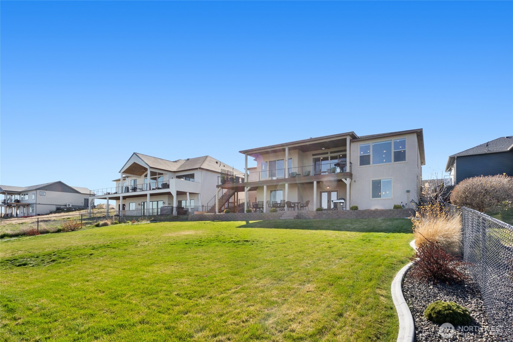 4065 NE Edwards Drive Moses Lake WA 98837