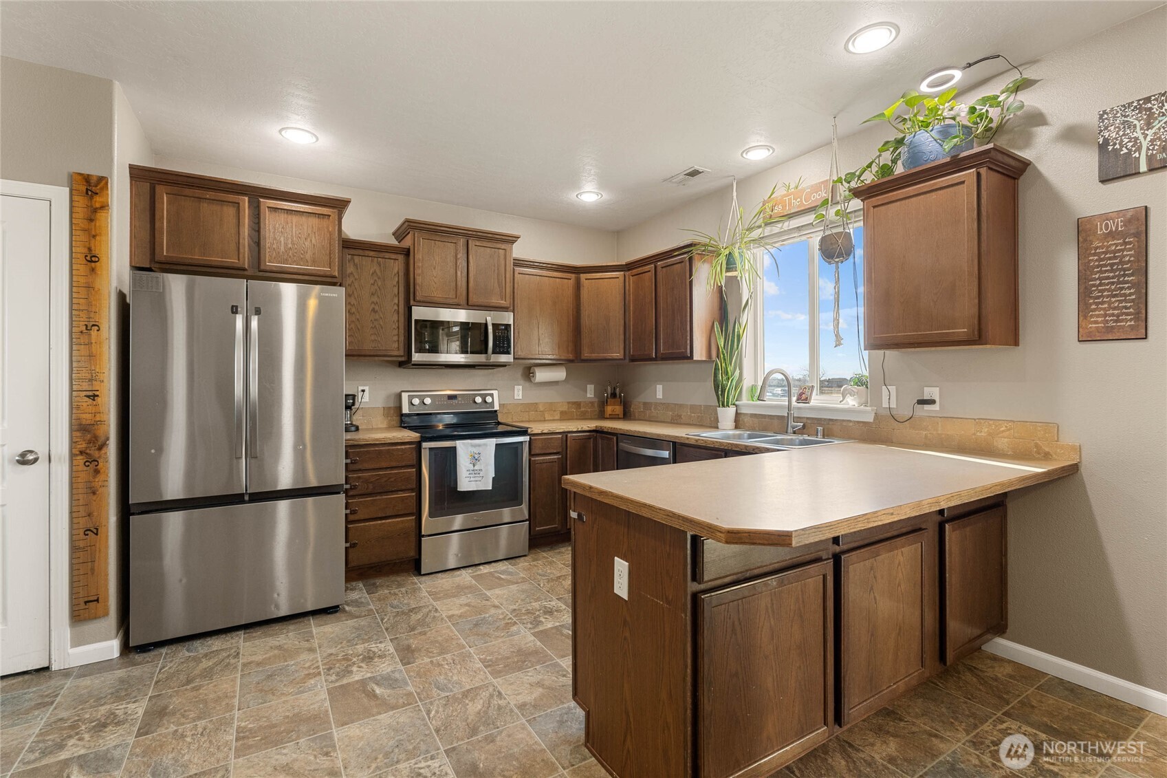800 S Hamilton Road Moses Lake WA 98837