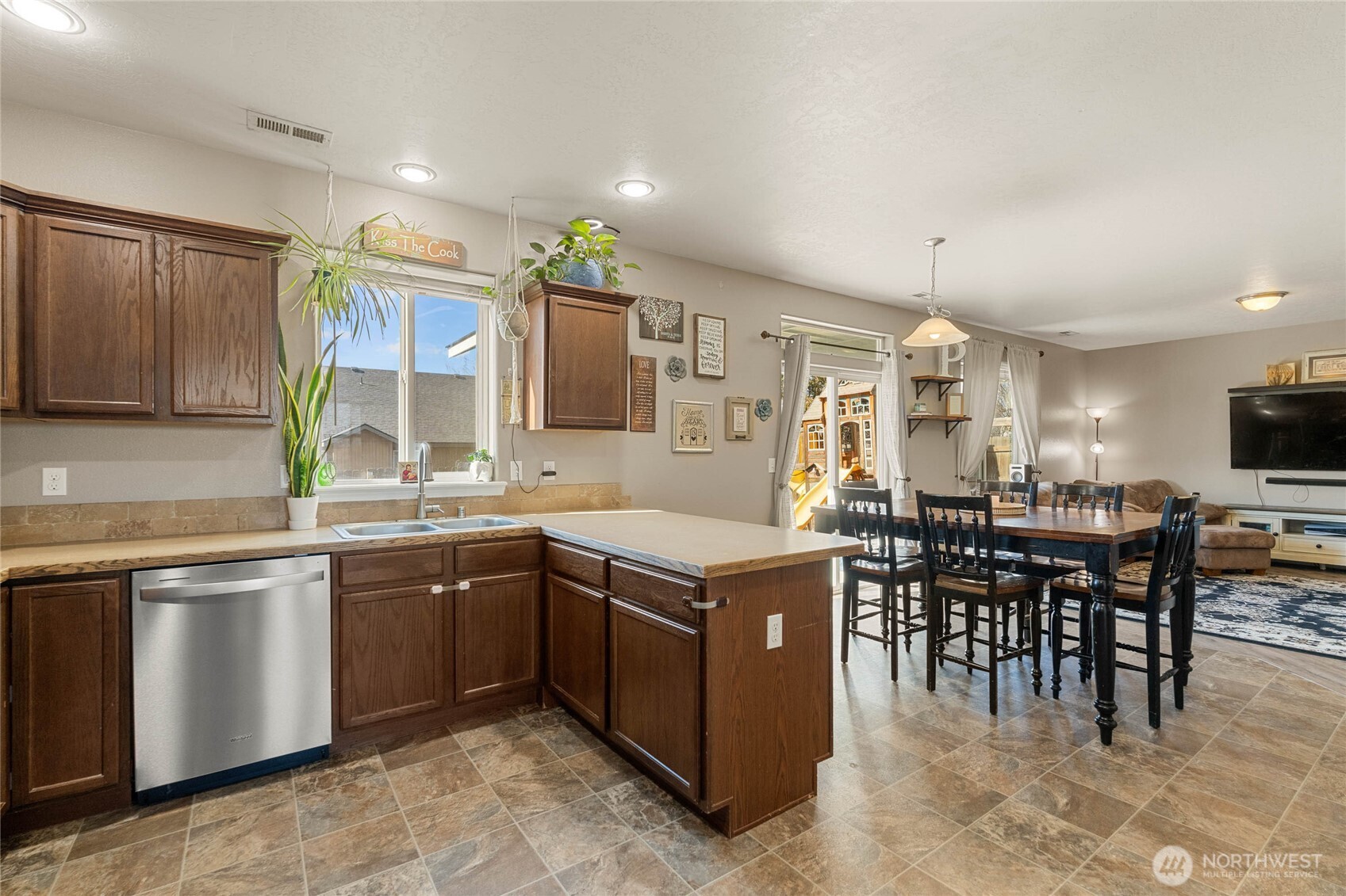 800 S Hamilton Road Moses Lake WA 98837