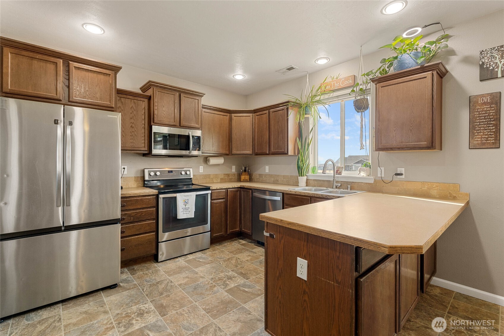 800 S Hamilton Road Moses Lake WA 98837