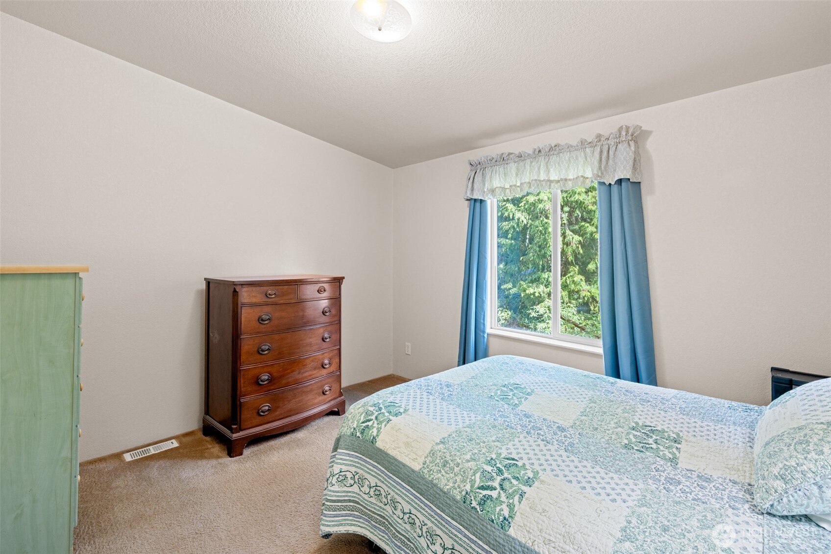 423 Fleming Drive Sequim WA 98382