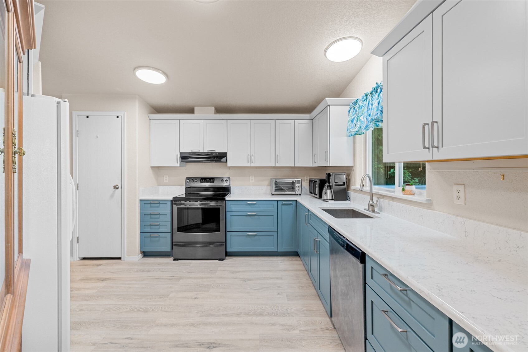 423 Fleming Drive Sequim WA 98382