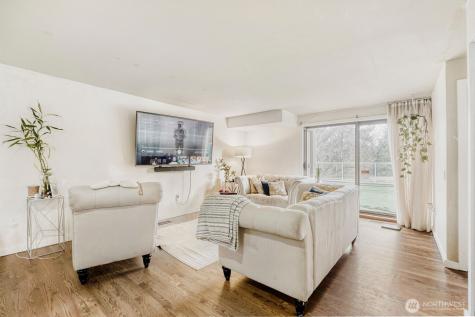 4634 144th Place SE Bellevue WA 98006