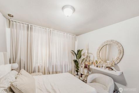 4634 144th Place SE Bellevue WA 98006