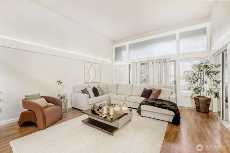 4634 144th Place SE Bellevue WA 98006