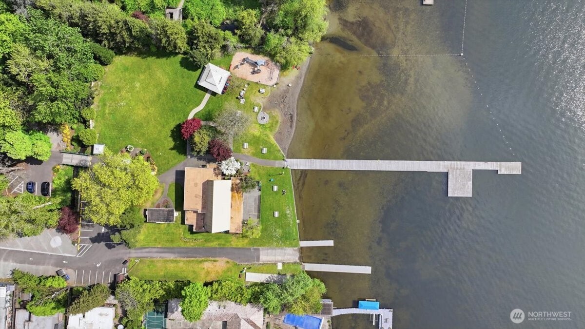 3754 NE 194th Street Lake Forest Park WA 98155