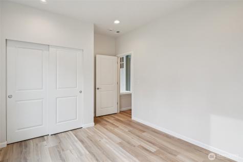 7531 107th Street Ct E Puyallup WA 98373