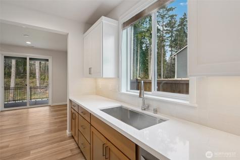 7531 107th Street Ct E Puyallup WA 98373